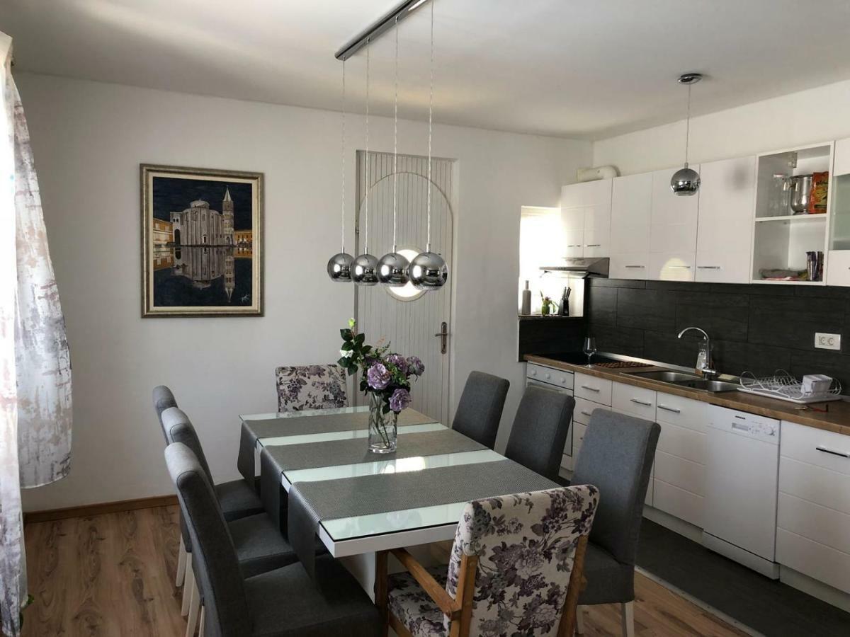 Booking Zadar Villa Franov With Pool, 10 Min From The Old Town Of Zadar Exterior photo
